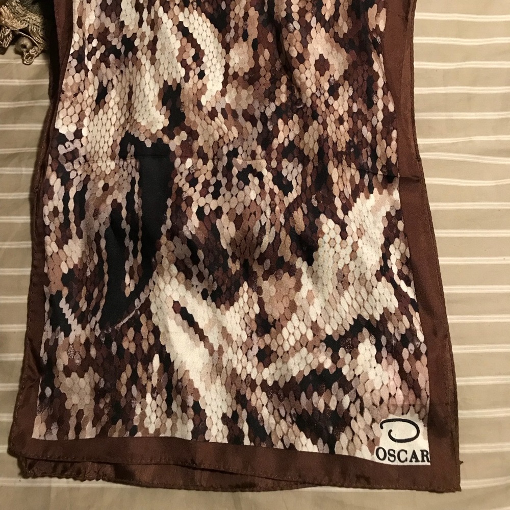 Oscar de la Renta Scarf